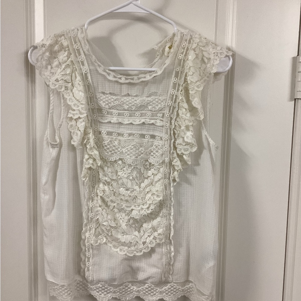 Elegant Cream Lace Women's Top
